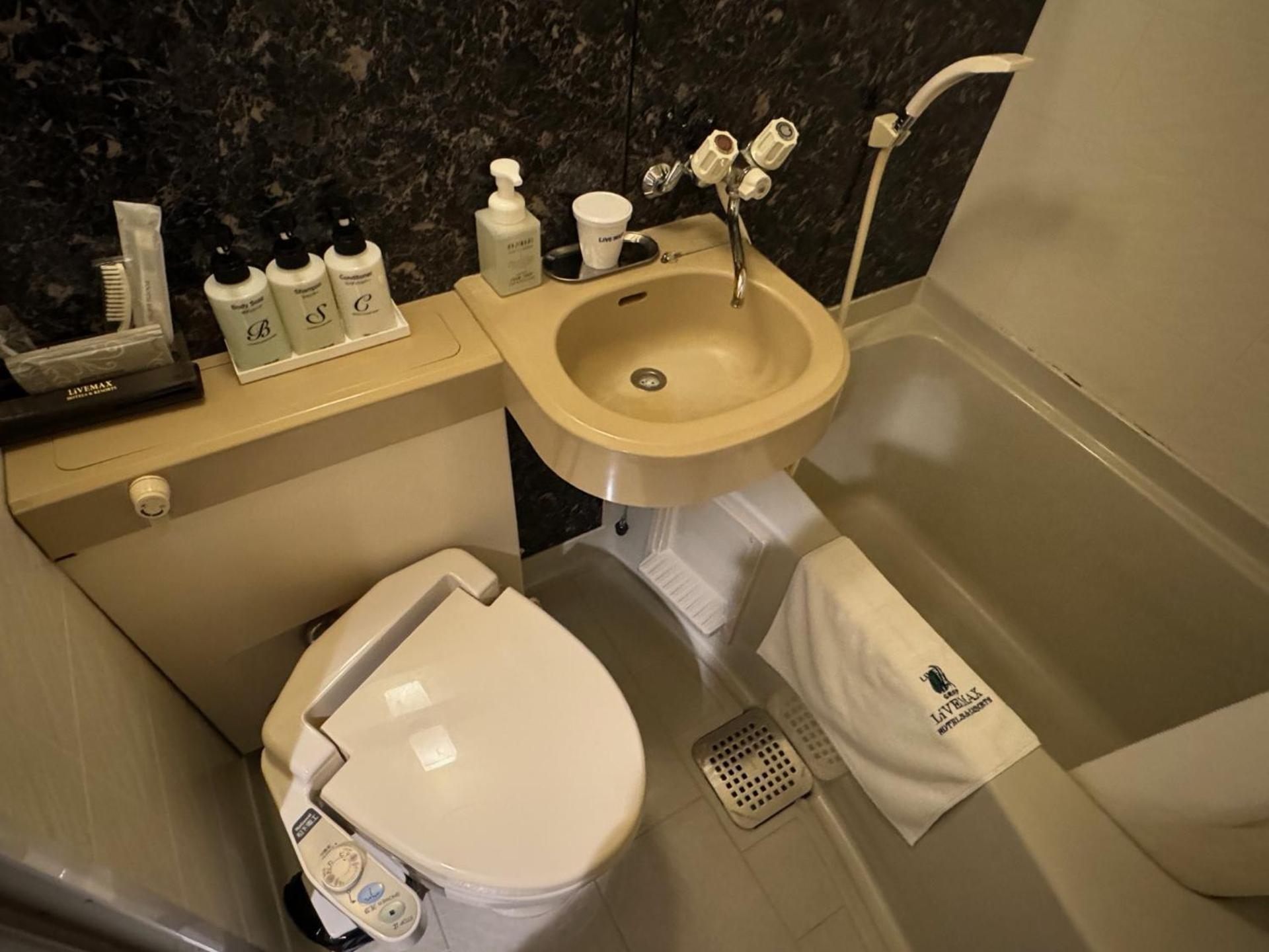 Hotel Livemax Kyoto Gojo Zewnętrze zdjęcie